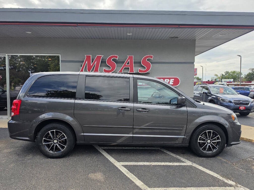 2017 DODGE Grand Caravan