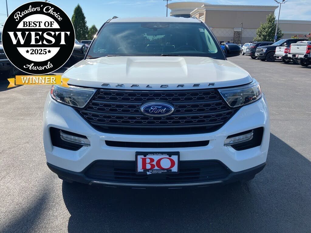 2022 FORD Explorer