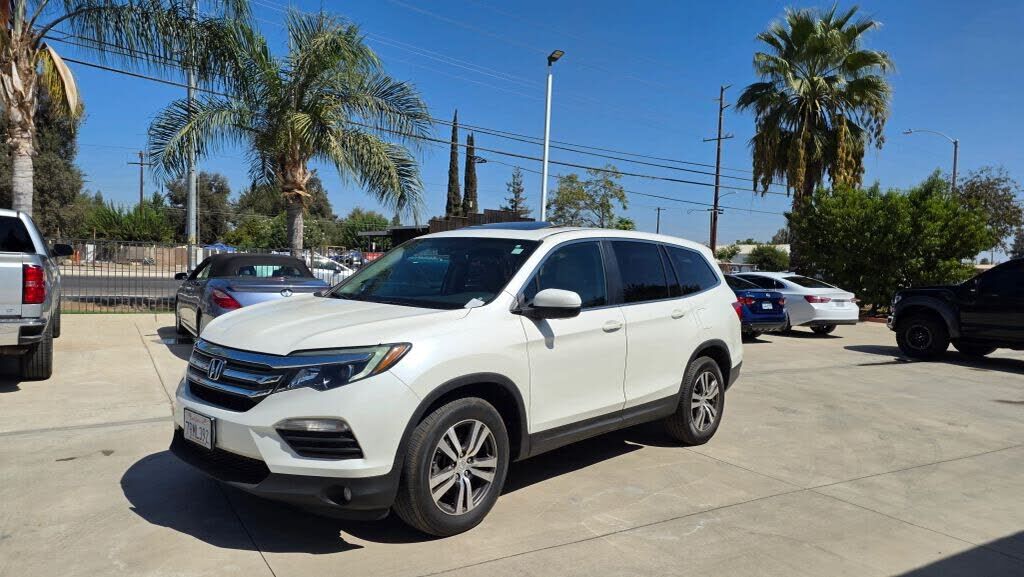 2016 HONDA Pilot