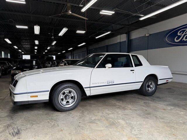 1984 CHEVROLET Monte Carlo