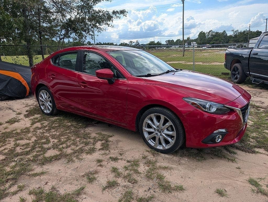 2016 MAZDA Mazda3