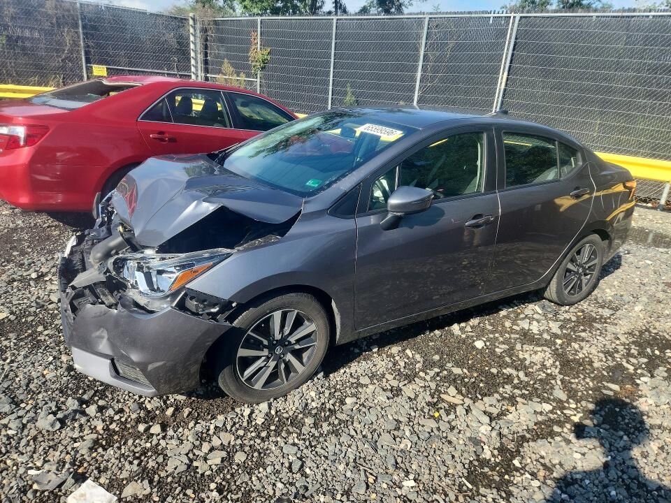 2021 NISSAN Versa