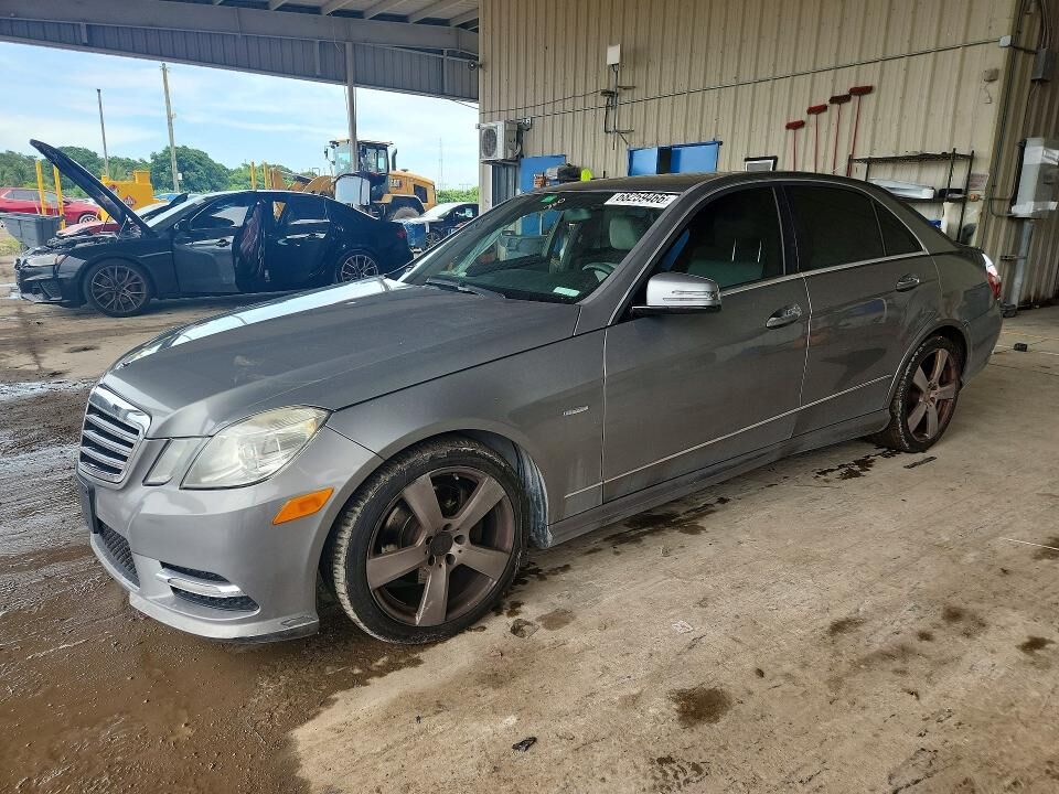 2012 MERCEDES-BENZ E-Class