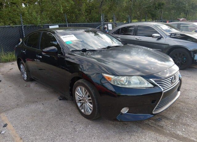 2013 LEXUS ES
