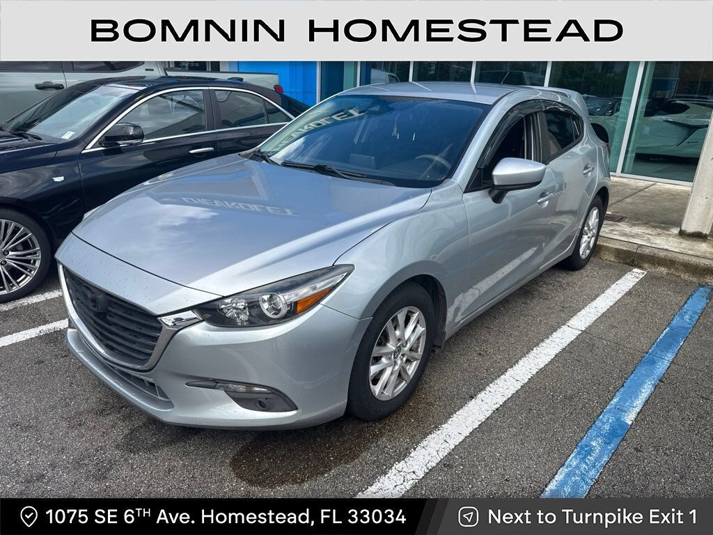 2018 MAZDA Mazda3