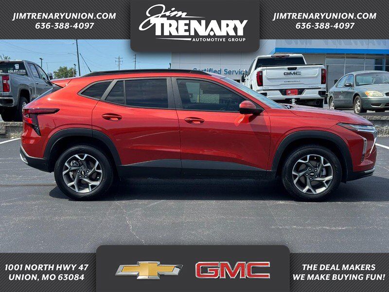 2024 CHEVROLET Trax