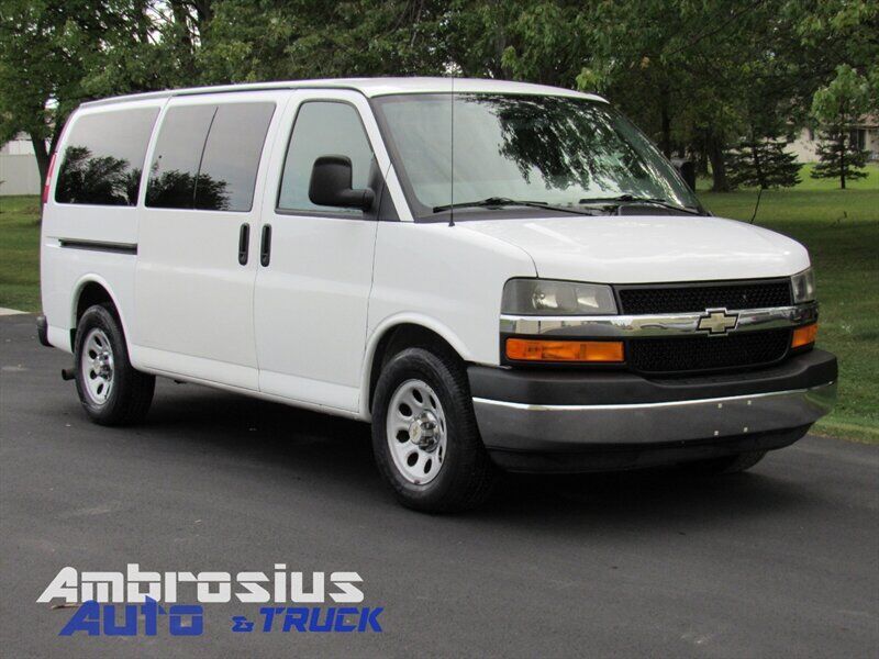 2014 CHEVROLET Express