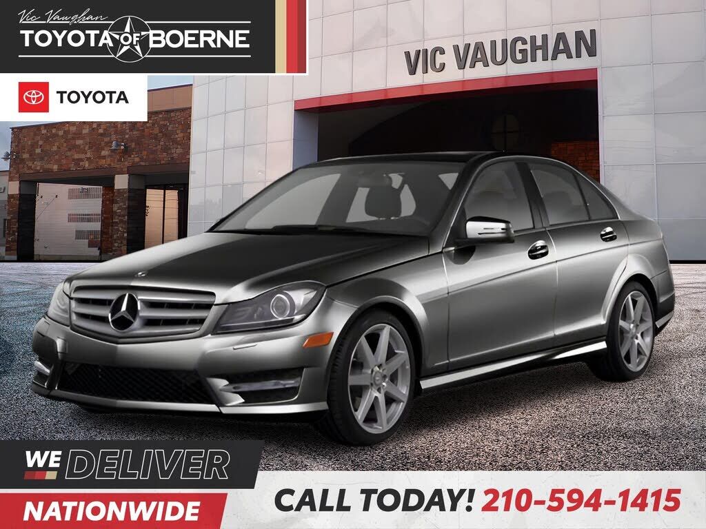 2012 MERCEDES-BENZ C-Class