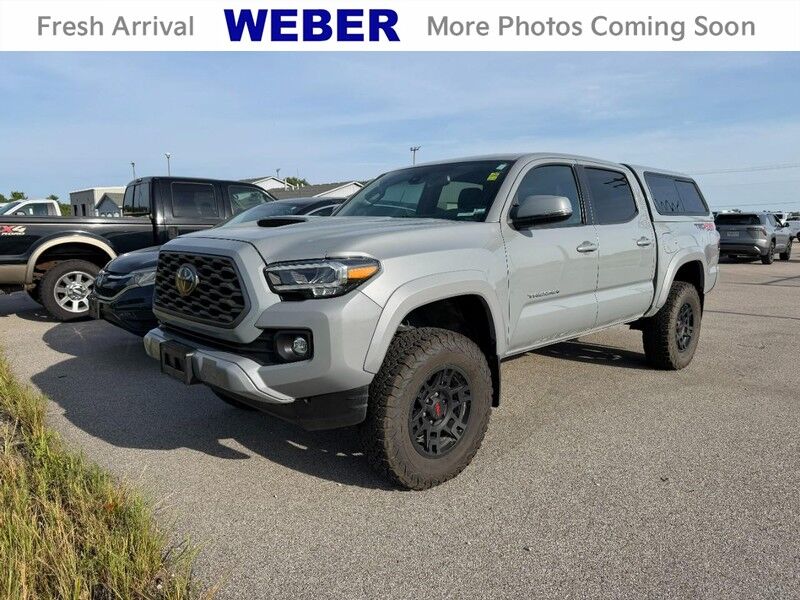 2021 TOYOTA Tacoma