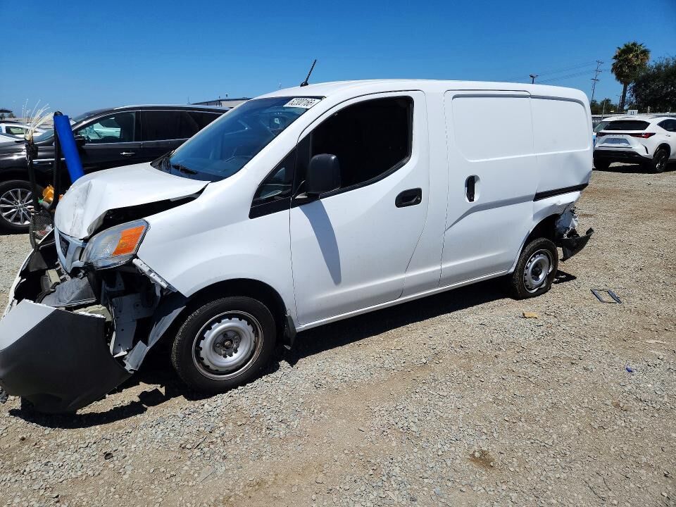 2016 NISSAN NV200
