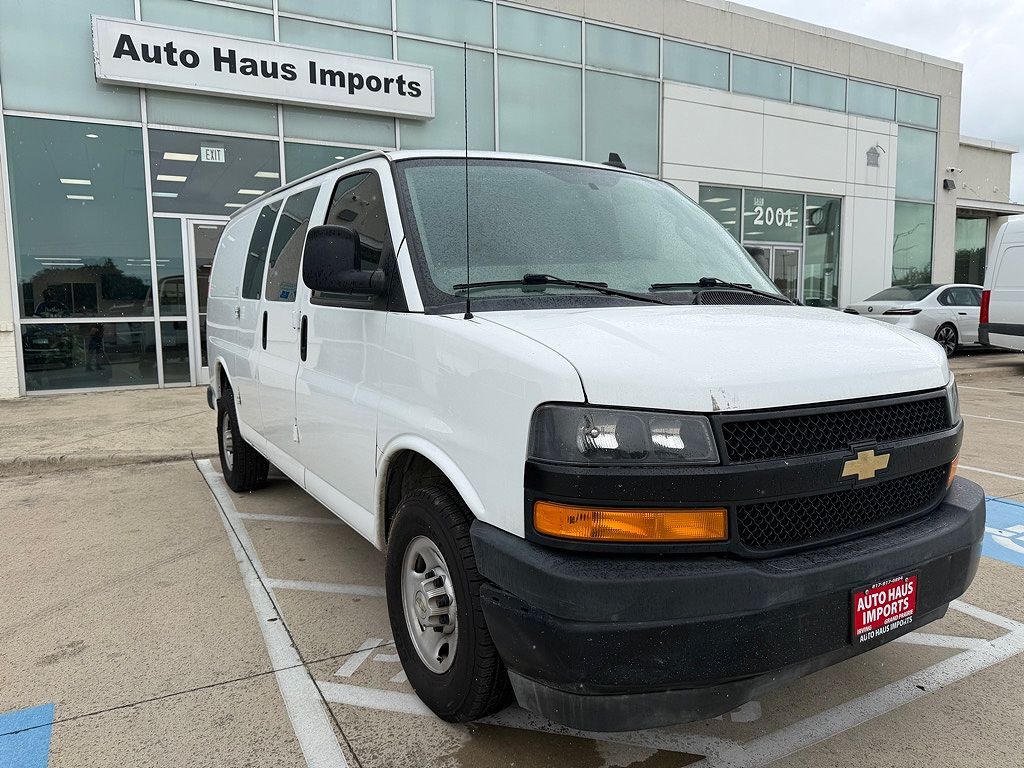 2022 CHEVROLET Express