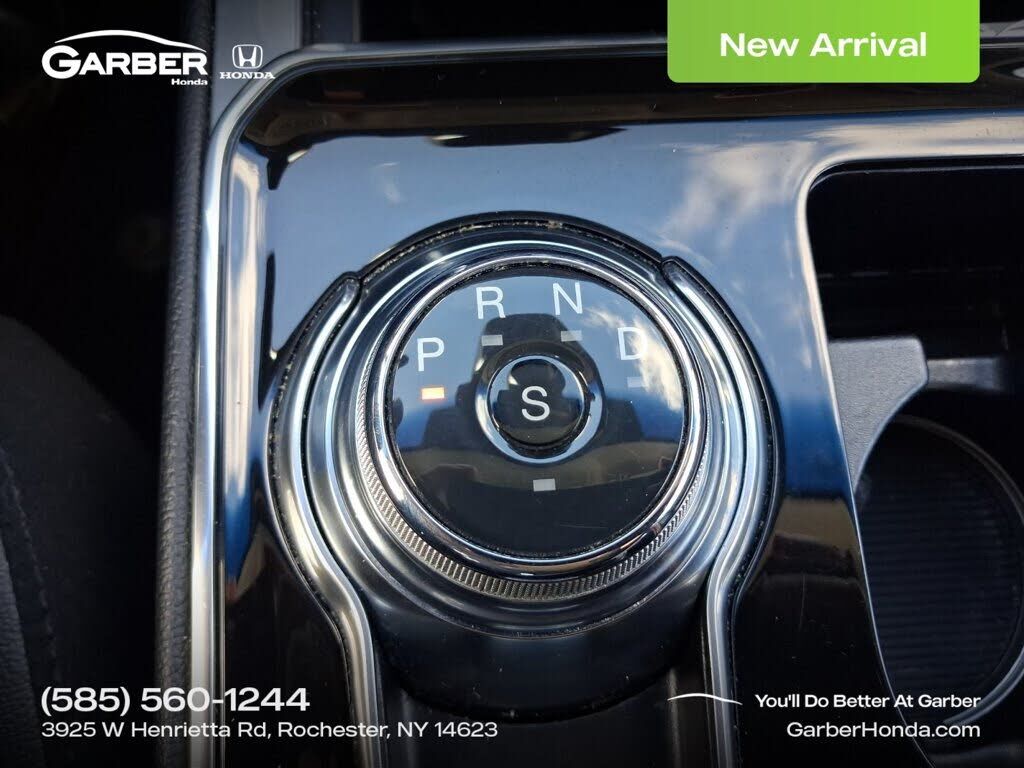 2019 FORD Edge