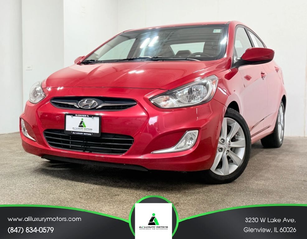 2012 HYUNDAI Accent