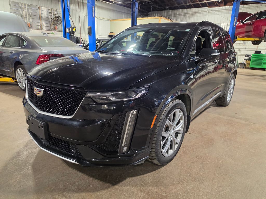 2020 CADILLAC XT6