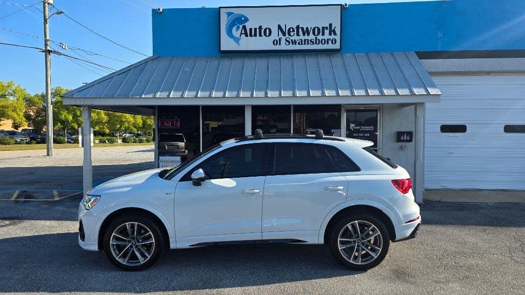 2022 AUDI Q3