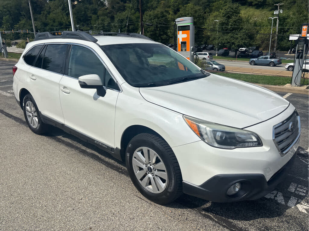 2017 SUBARU Outback