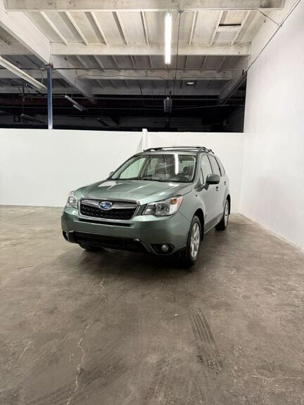 2016 SUBARU Forester