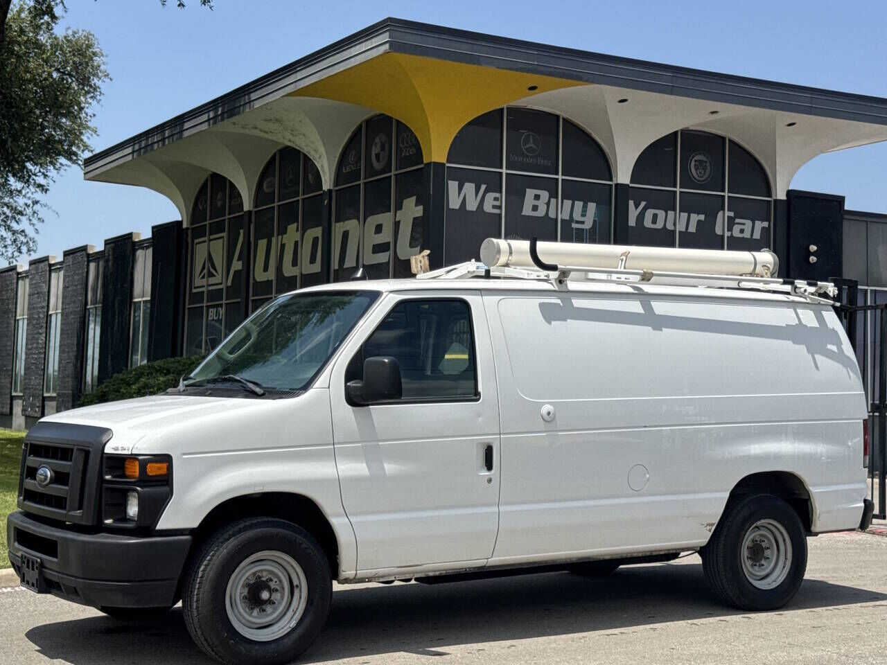 2010 FORD E-250