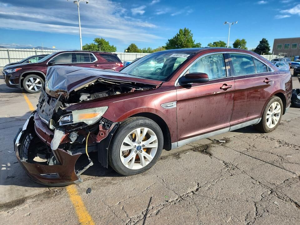 2010 FORD Taurus