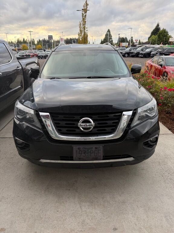 2019 NISSAN Pathfinder