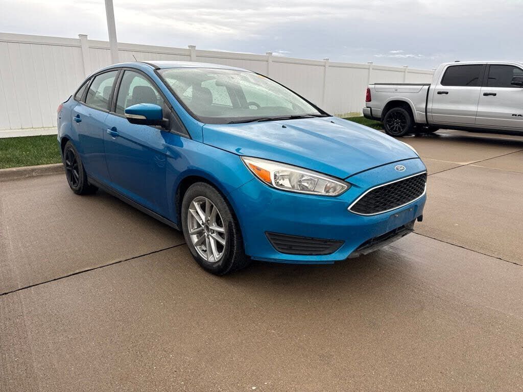 2016 FORD Focus