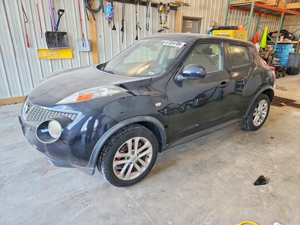 2013 NISSAN Juke