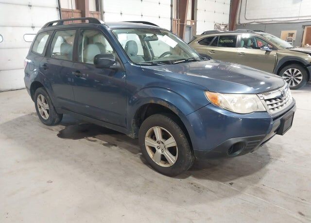 2013 SUBARU Forester