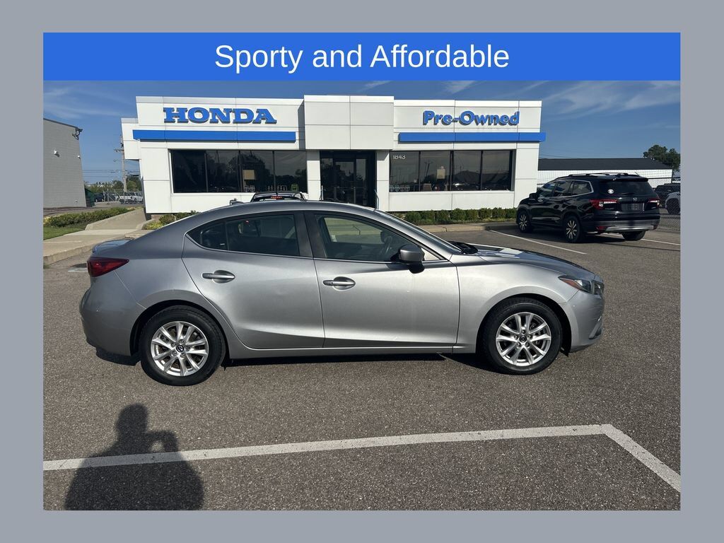 2015 MAZDA Mazda3