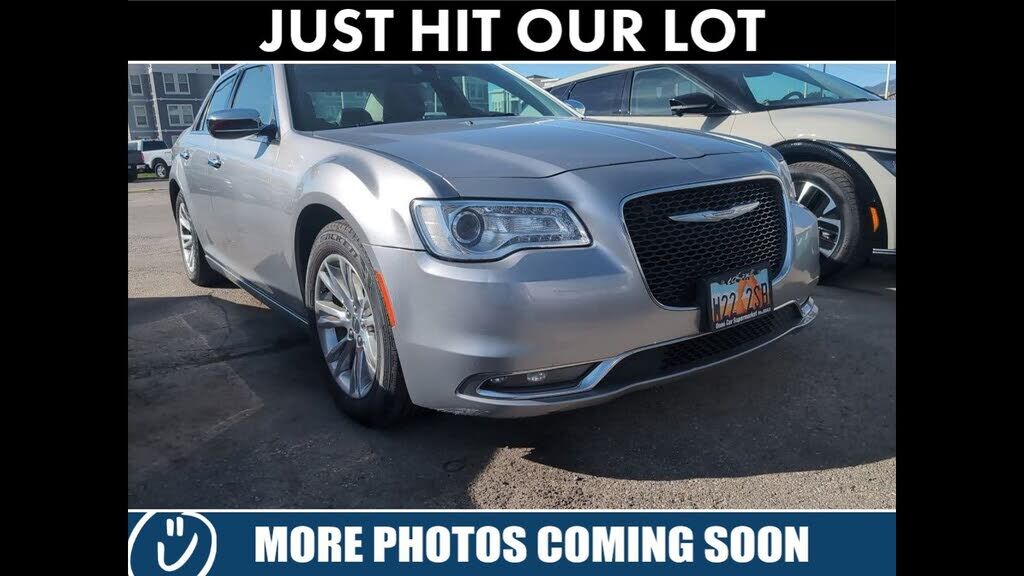 2015 CHRYSLER 300