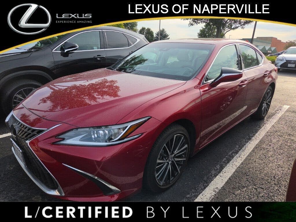 2024 LEXUS ES