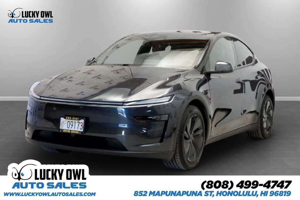 2026 TESLA Model Y