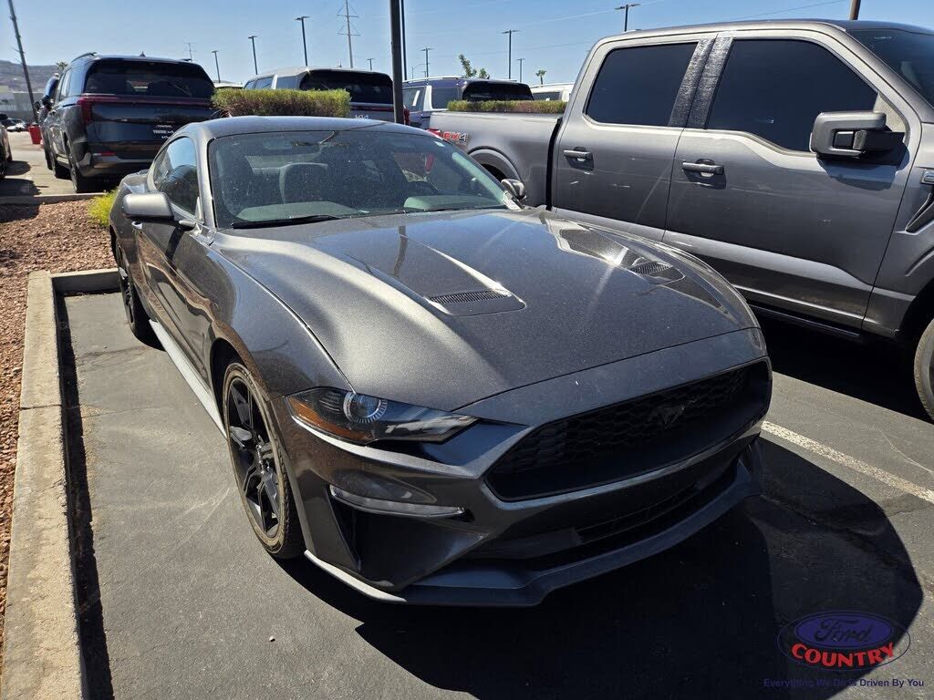2018 FORD Mustang