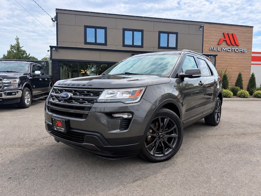2018 FORD Explorer