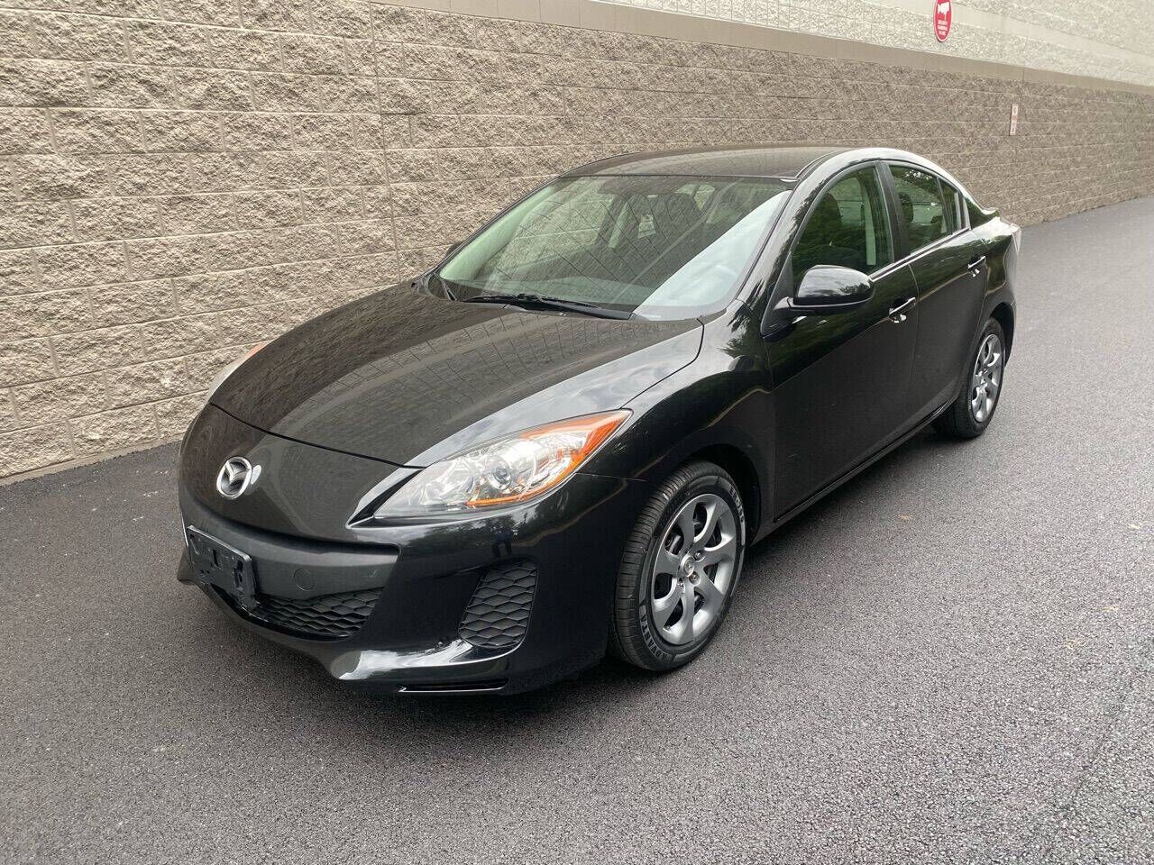 2010 MAZDA Mazda3