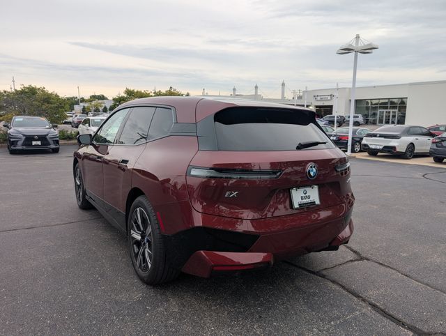 2024 BMW iX