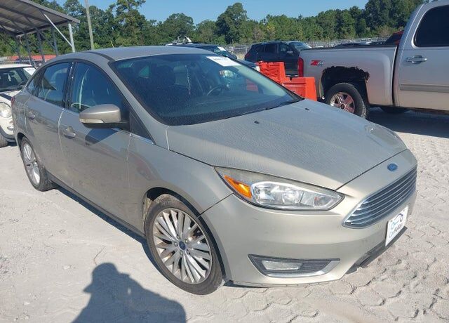 2016 FORD Focus