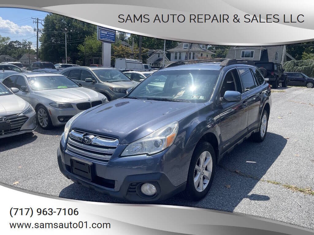 2013 SUBARU Outback