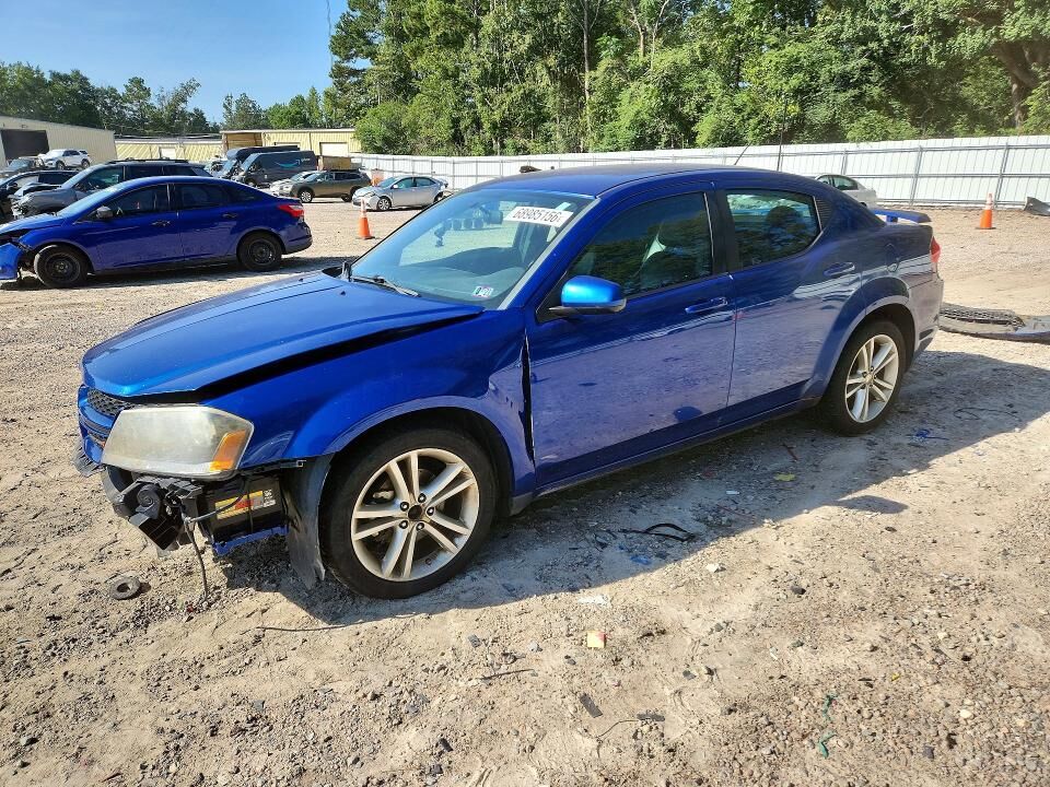 2014 DODGE Avenger