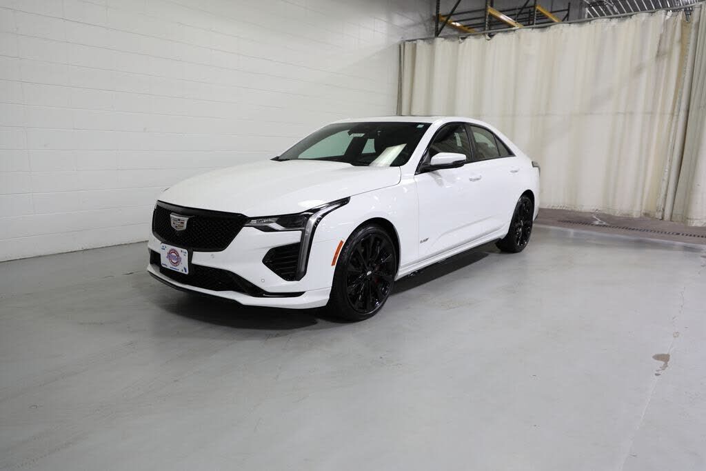 2025 CADILLAC CT4