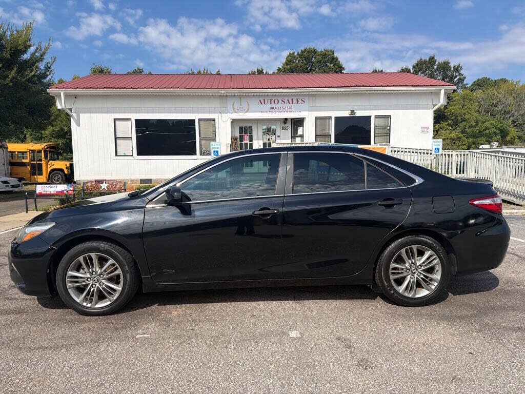 2017 TOYOTA Camry