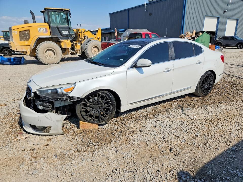 2014 KIA Cadenza