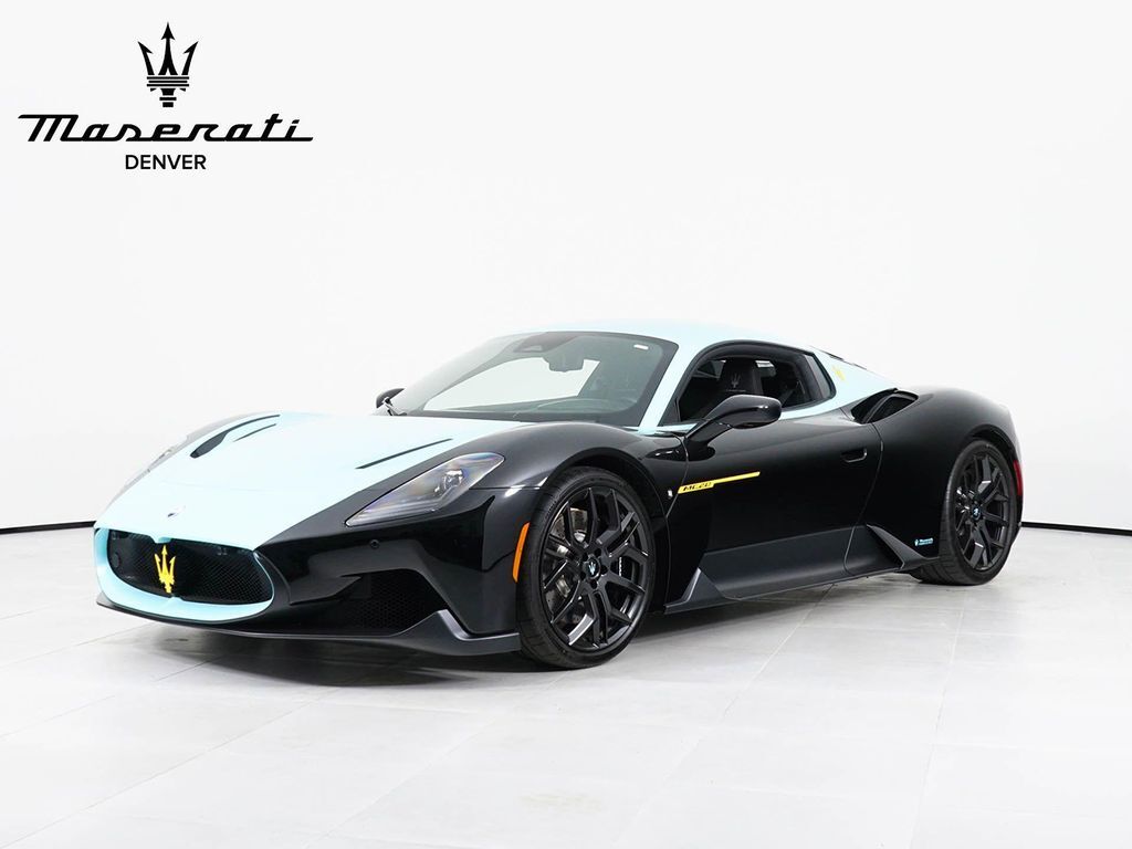 2025 MASERATI MC20