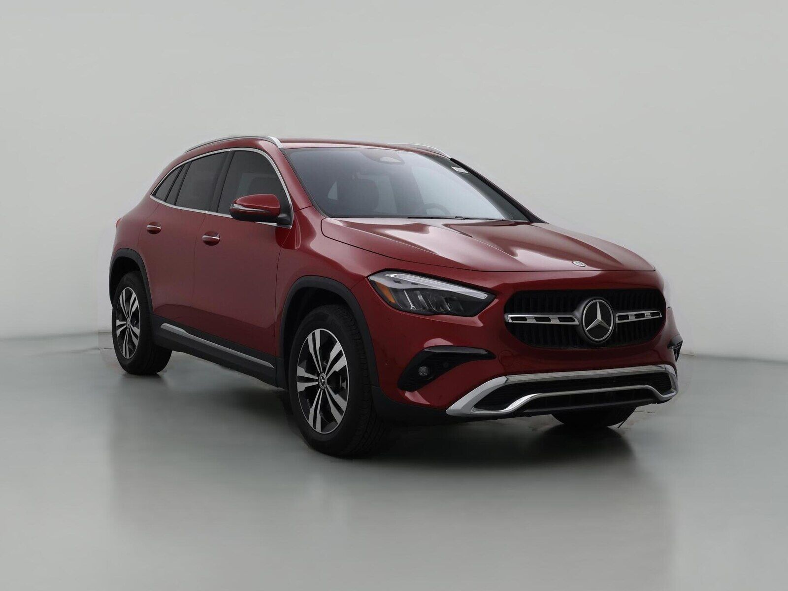 2025 MERCEDES-BENZ GLA-Class