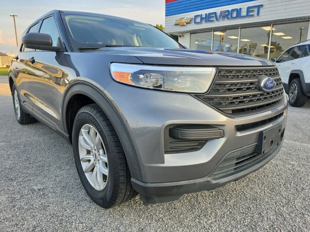 2021 FORD Explorer