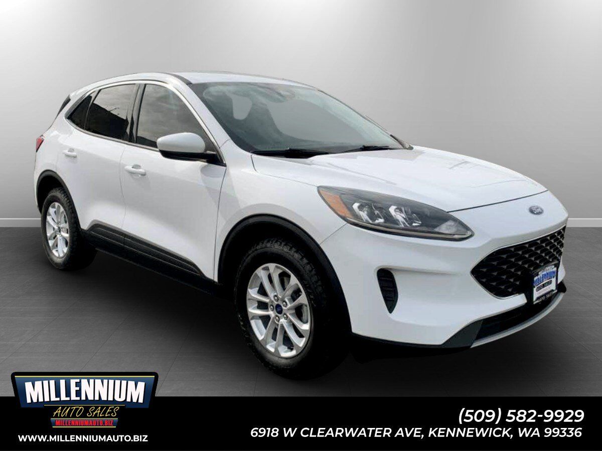 2021 FORD Escape