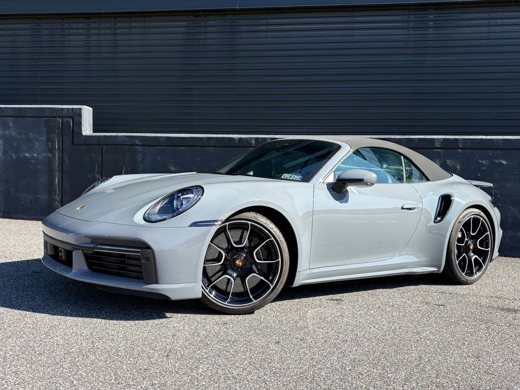 2024 PORSCHE 911