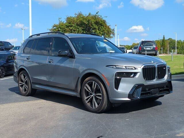 2024 BMW X7
