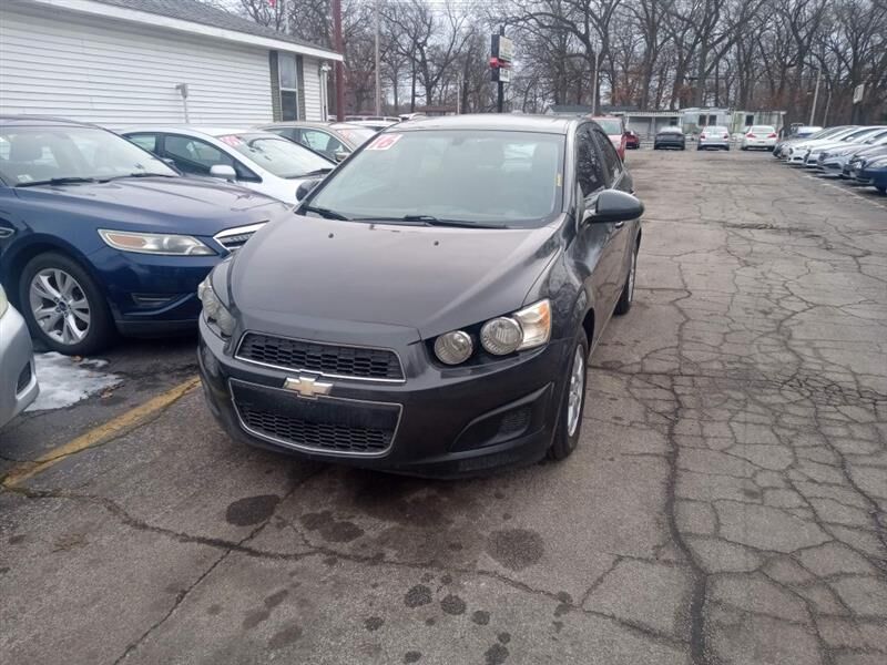 2016 CHEVROLET Sonic