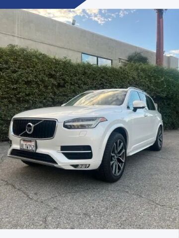 2017 VOLVO XC90