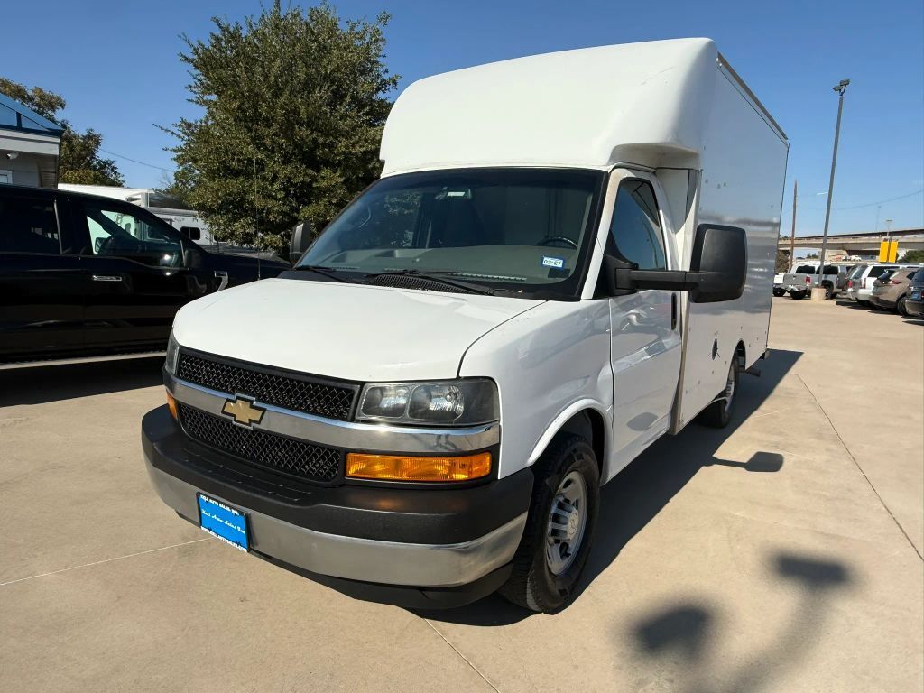 2021 CHEVROLET Express